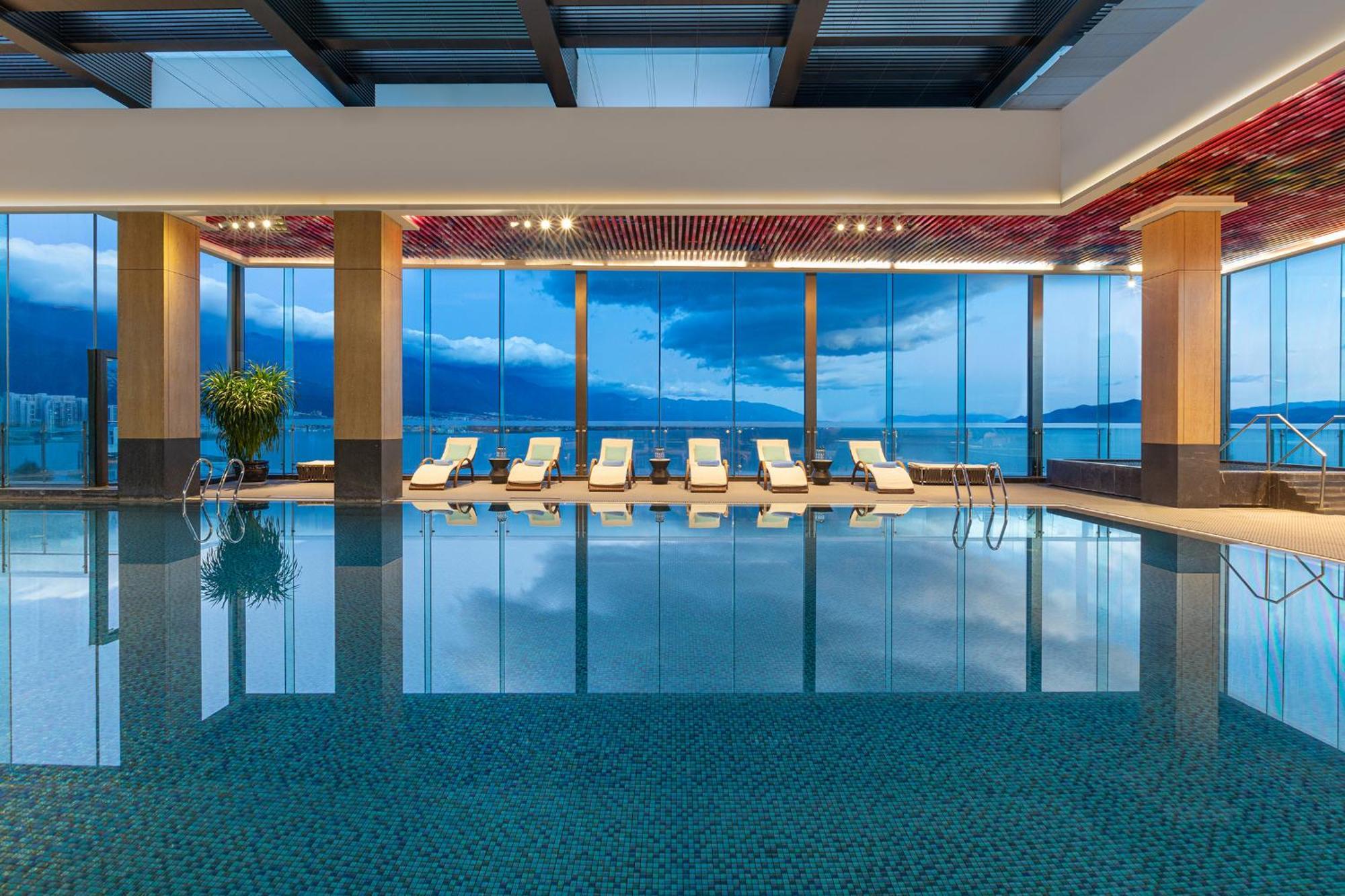 Hotel Indigo Dali Erhai, an IHG Hotel Bagian luar foto